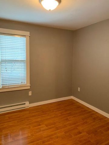 236 1st Avenue W, West Fargo, ND 58078