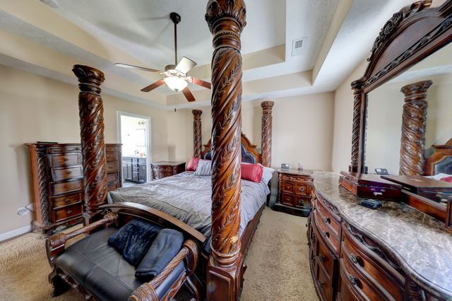 2468 Andersonville Dr, Clarksville, TN 37042