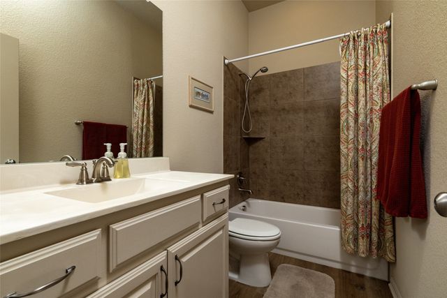 3005 S College Avenue, Decatur, TX 76234