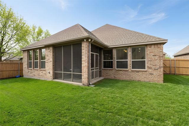 3005 S College Avenue, Decatur, TX 76234