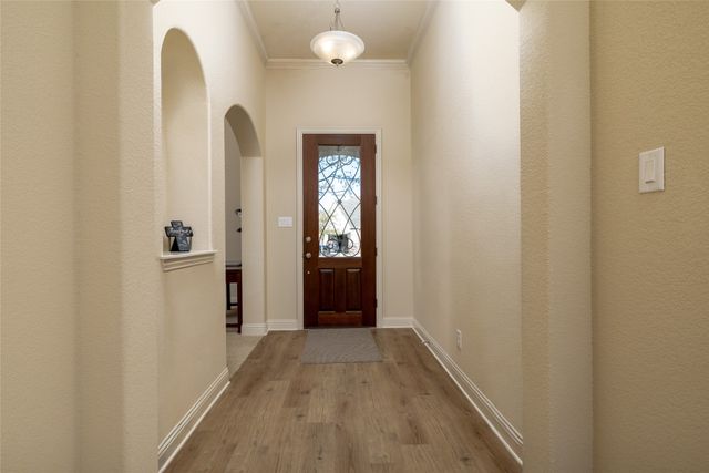 3005 S College Avenue, Decatur, TX 76234