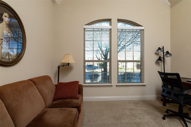 3005 S College Avenue, Decatur, TX 76234