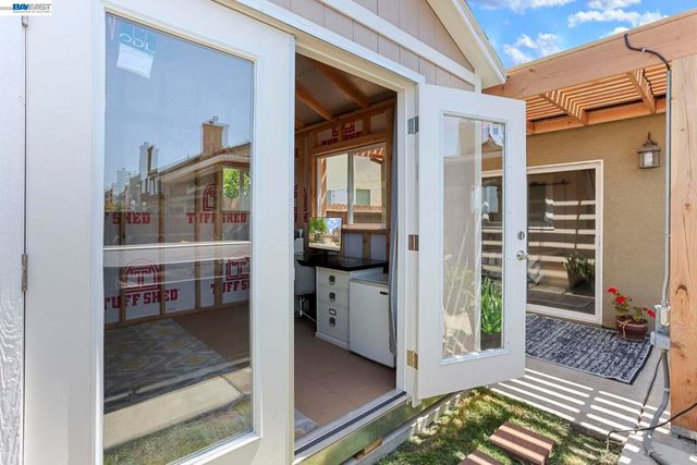 263 Fairmont Lane, Tracy, CA 95376
