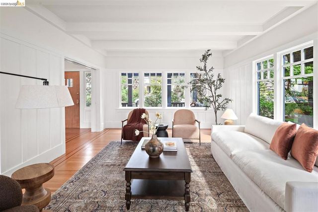 2962 2962 Piedmont Ave, Berkeley, CA 94705