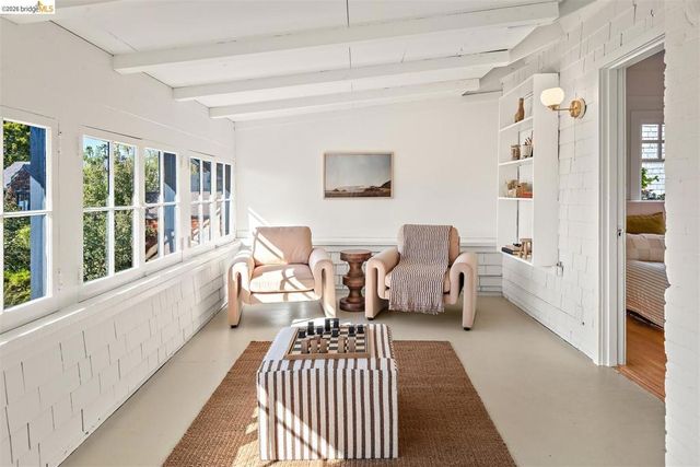 2962 2962 Piedmont Ave, Berkeley, CA 94705