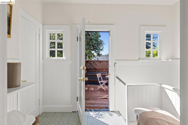 2962 2962 Piedmont Ave, Berkeley, CA 94705