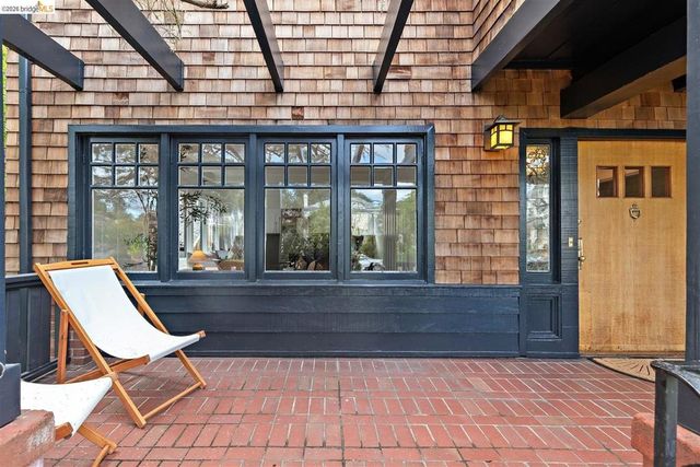 2962 2962 Piedmont Ave, Berkeley, CA 94705