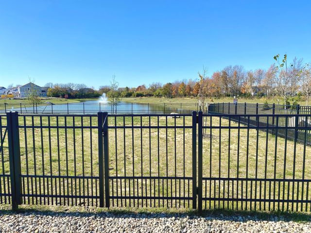 6233 Sycamore Drive, Mccordsville, IN 46055