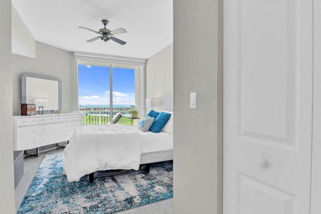 350 N Federal Highway 1208, Boynton Beach, FL 33435