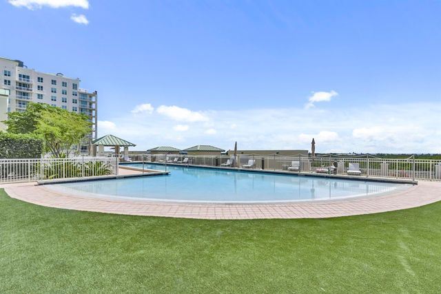 350 N Federal Highway 1208, Boynton Beach, FL 33435