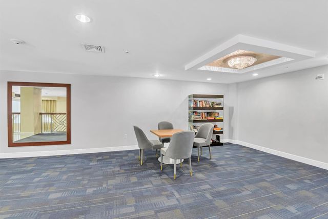 350 N Federal Highway 1208, Boynton Beach, FL 33435