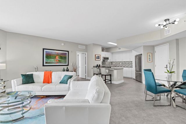 350 N Federal Highway 1208, Boynton Beach, FL 33435