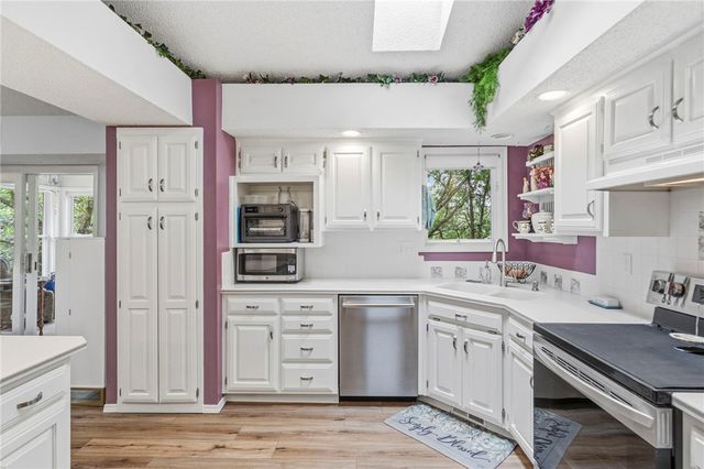 41 Portsmouth Drive, Bella Vista, AR 72715
