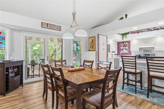 41 Portsmouth Drive, Bella Vista, AR 72715