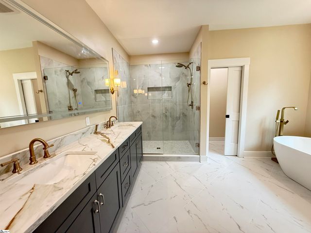 199 Ora Road, Gray Court, SC 29645