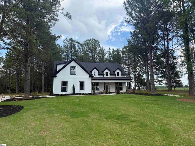 199 Ora Road, Gray Court, SC 29645