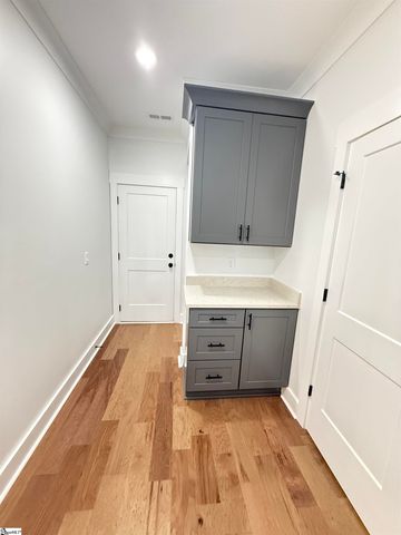 199 Ora Road, Gray Court, SC 29645