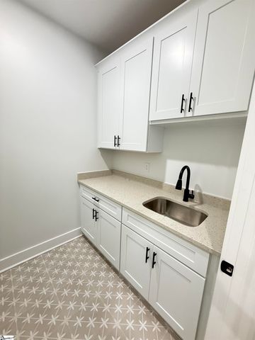 199 Ora Road, Gray Court, SC 29645