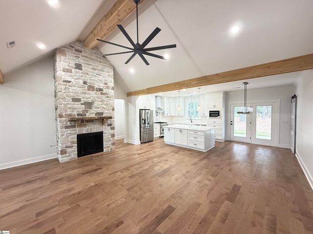 199 Ora Road, Gray Court, SC 29645