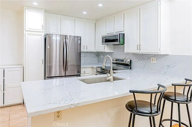 4280 Via Arbolada 140, Los Angeles, CA 90042