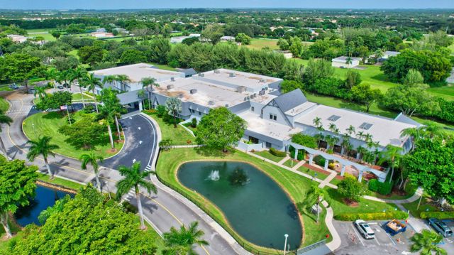 7240 Huntington Lane 202, Delray Beach, FL 33446
