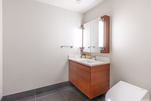 1108 Auahi Street 314, Honolulu, HI 96814