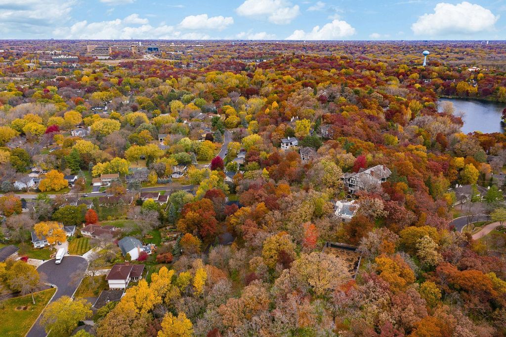 7106 Valley View Road, Edina, MN 55439 — photo 4