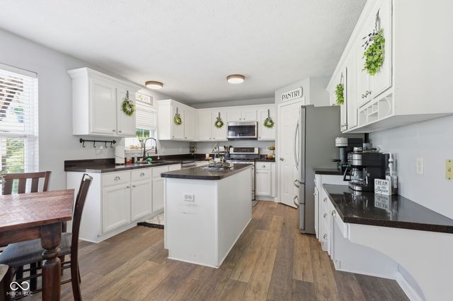 10605 Young Lake Drive, Indianapolis, IN 46239