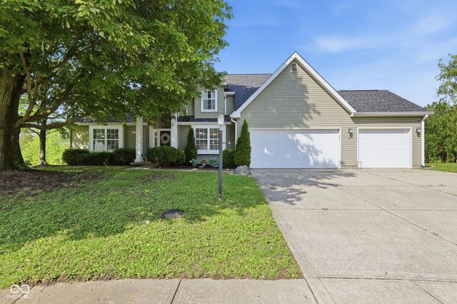 10605 Young Lake Drive, Indianapolis, IN 46239
