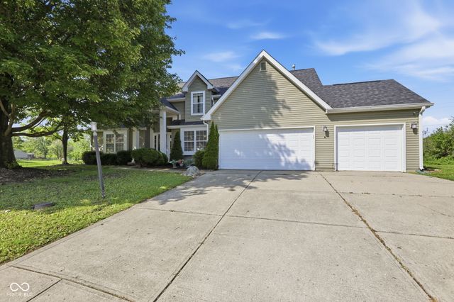 10605 Young Lake Drive, Indianapolis, IN 46239