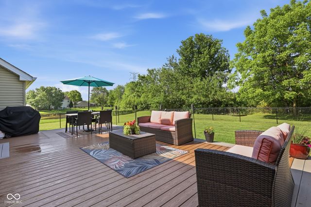10605 Young Lake Drive, Indianapolis, IN 46239