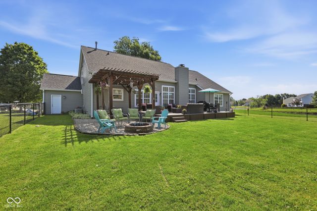 10605 Young Lake Drive, Indianapolis, IN 46239