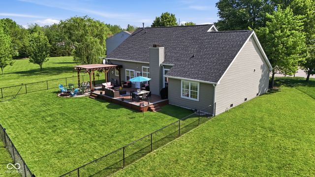 10605 Young Lake Drive, Indianapolis, IN 46239