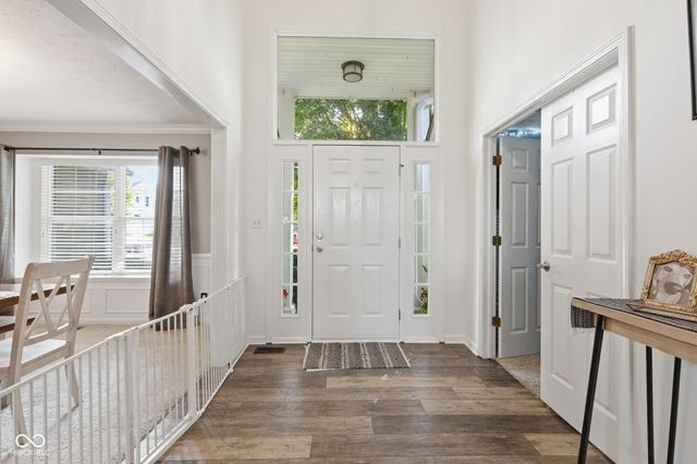 10605 Young Lake Drive, Indianapolis, IN 46239