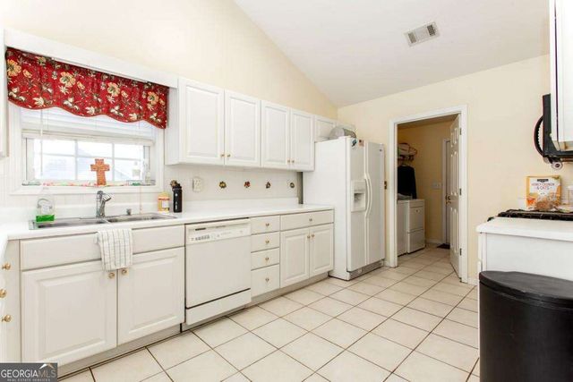 6229 Huckleberry Rid Road, Flowery Branch, GA 30542