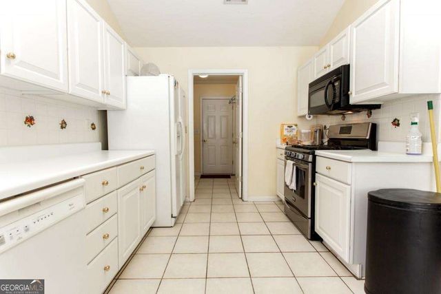 6229 Huckleberry Rid Road, Flowery Branch, GA 30542