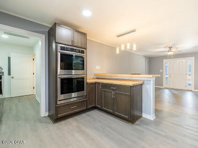 600 Pebble Drive, Fort Walton Beach, FL 32547