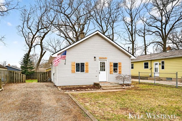 3757 Michael Avenue, Wyoming, MI 49509