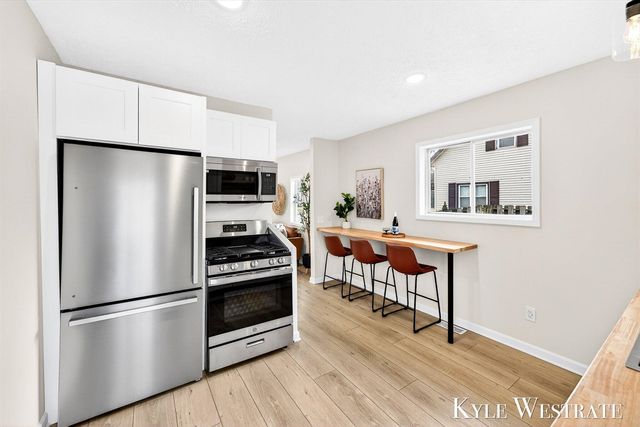 3757 Michael Avenue, Wyoming, MI 49509