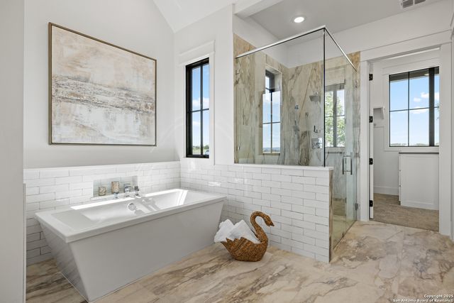 511 Interlaken, Fredericksburg, TX 78624