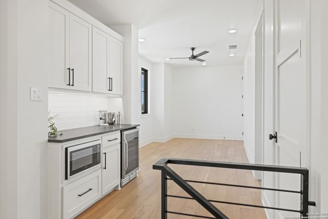 511 Interlaken, Fredericksburg, TX 78624