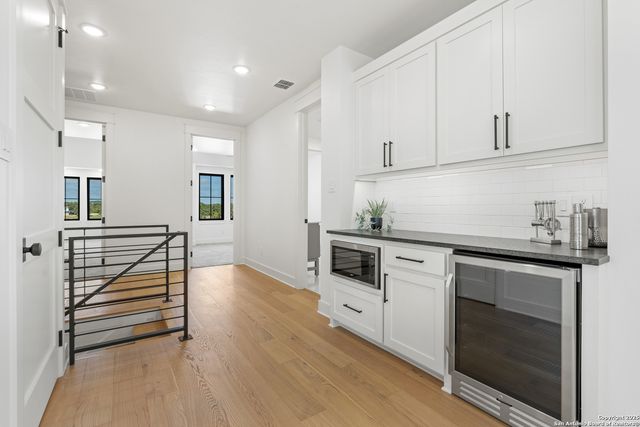 511 Interlaken, Fredericksburg, TX 78624