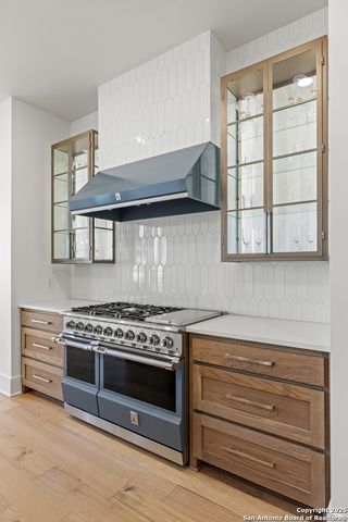 511 Interlaken, Fredericksburg, TX 78624