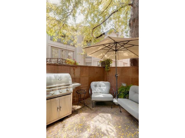 207 Cook St, Denver, CO 80206