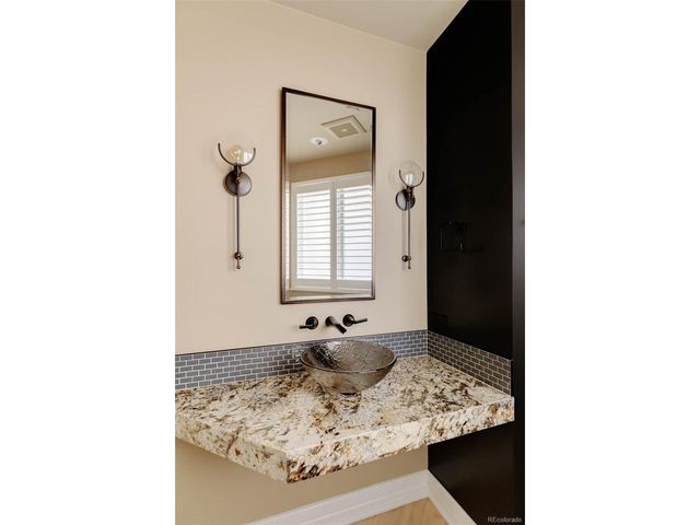 207 Cook St, Denver, CO 80206