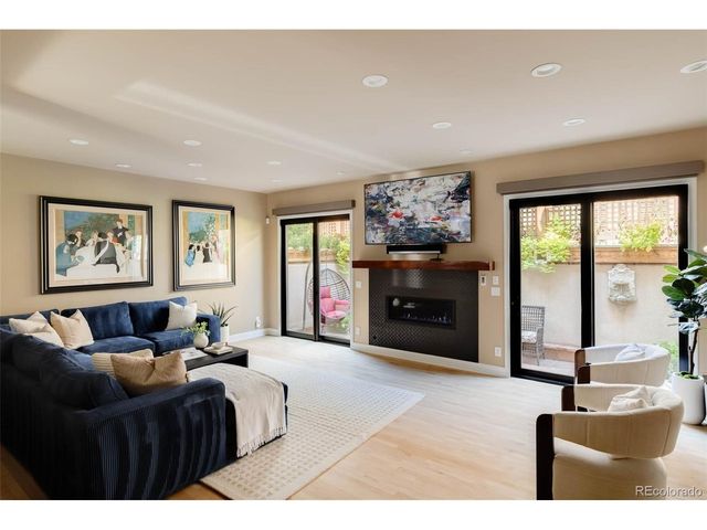 207 Cook St, Denver, CO 80206