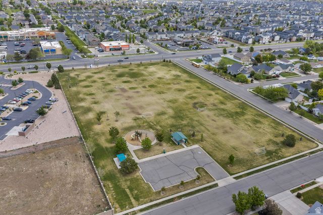 13576 S ROSE HILL DR, Riverton, UT 84096