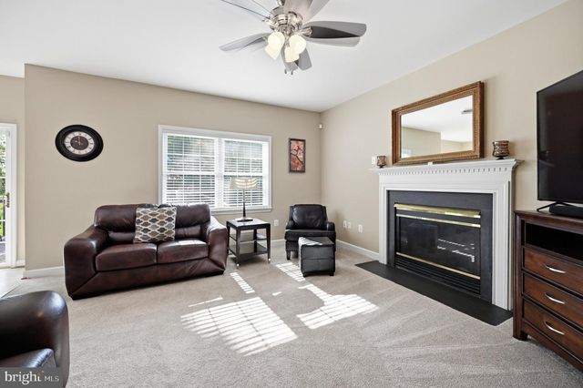 6981 WAYLAND DR, Warrenton, VA 20187
