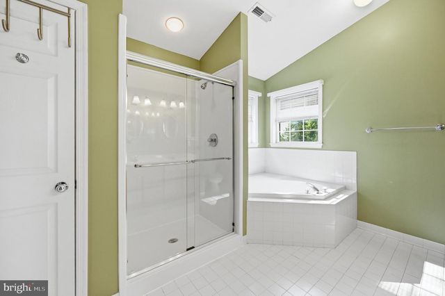 6981 WAYLAND DR, Warrenton, VA 20187