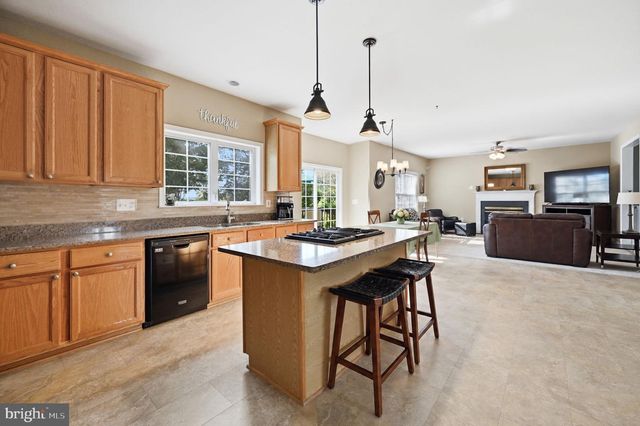 6981 WAYLAND DR, Warrenton, VA 20187